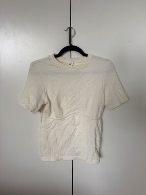 Fabletics Cream Ribbed Short Sleeve Athletic Top Size L